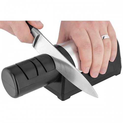 SEA30-Stellar-Electrical-Diamond-Knife-Sharpener-In-Use